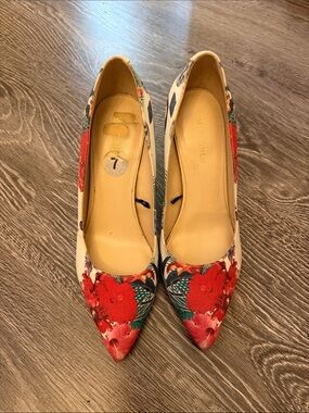 Marc Fisher Cream Pumps with Red Floral Print